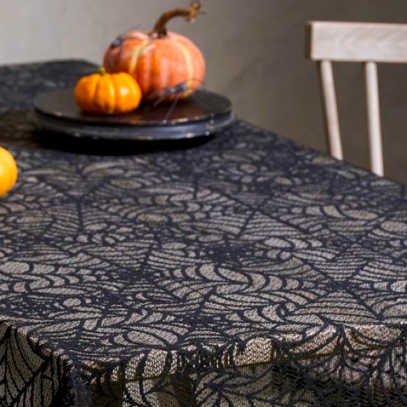 Spider Web table linen - Picture 3 of 8